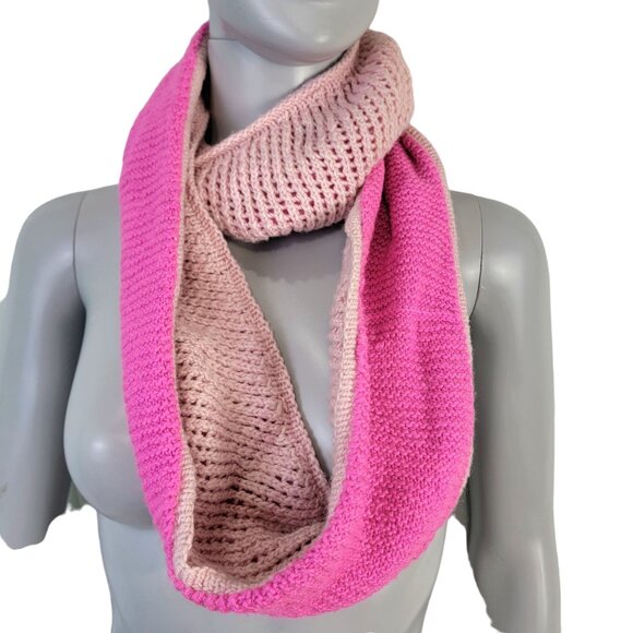 Two Tone Pink Cowl Women Winter Accessories Handmade Crochet Knit Infinity Scarf - Picture 1 of 10